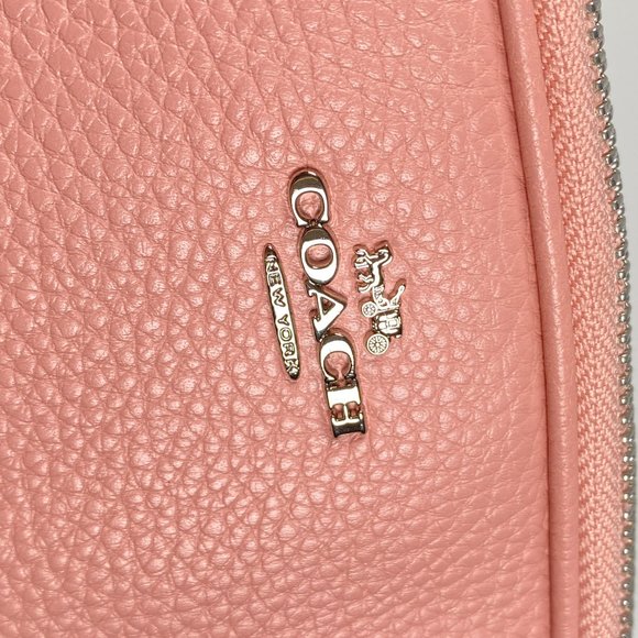 COACH - CROSSBODY POUCH CAMERA BAG IN PEBBLED PINK LEATHER - NEW - Picture 3 of 11